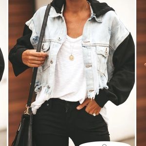 VICI Cropped Jean Jacket/Sweater